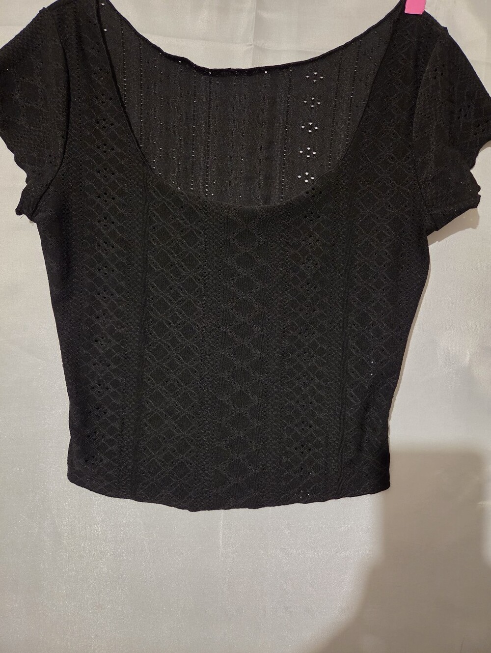 SHEIN Black Scoop Neck Lace Knit Crop Top. S